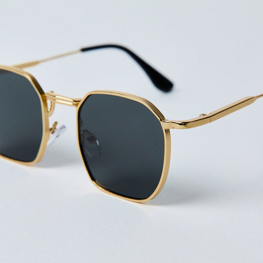 James Black Zonnebril