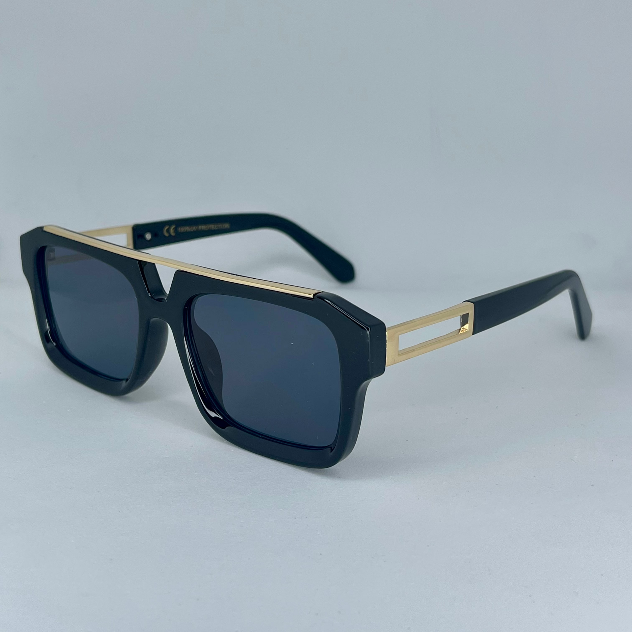 Noah Black/Gold Zonnebril
